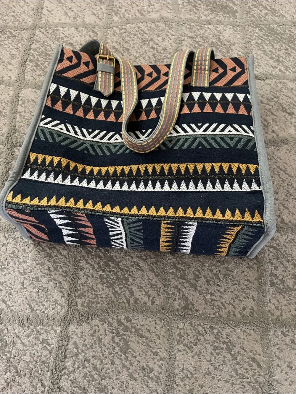 NEW Navy Beaded Tote with Dog and Star Accents - Picture 4 of 6